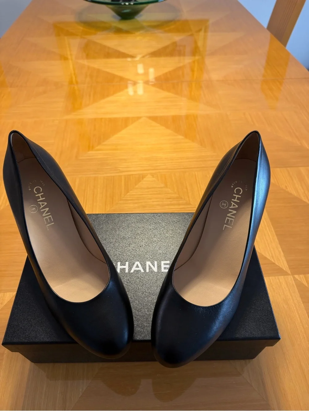 CHANEL Black Leather Mid-Heel Round-Toe Pumps